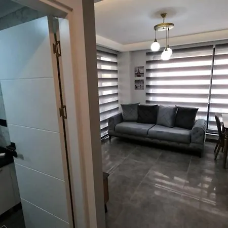 Aura Just 100 Meters To Kleopatra Apartment *