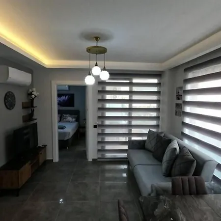 Aura Just 100 Meters To Kleopatra Apartment *